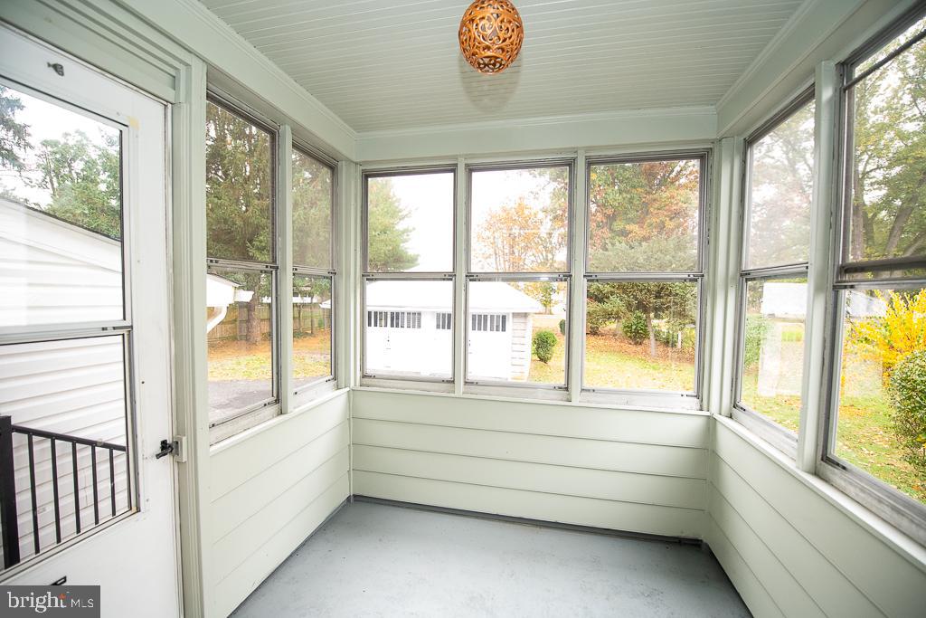 11 Fulton Ave Property Photo 13