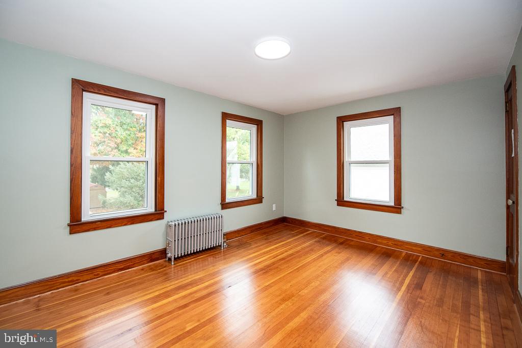 11 Fulton Ave Property Photo 15