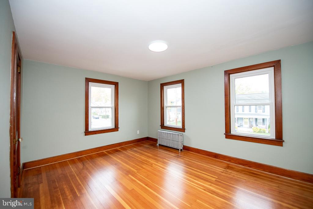 11 Fulton Ave Property Photo 20