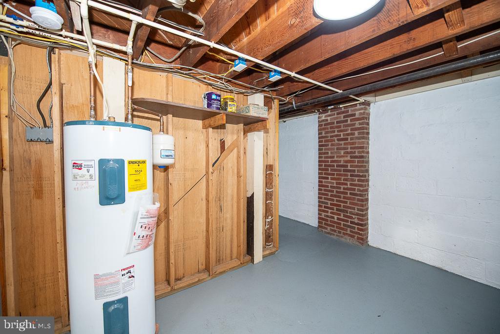 11 Fulton Ave Property Photo 26
