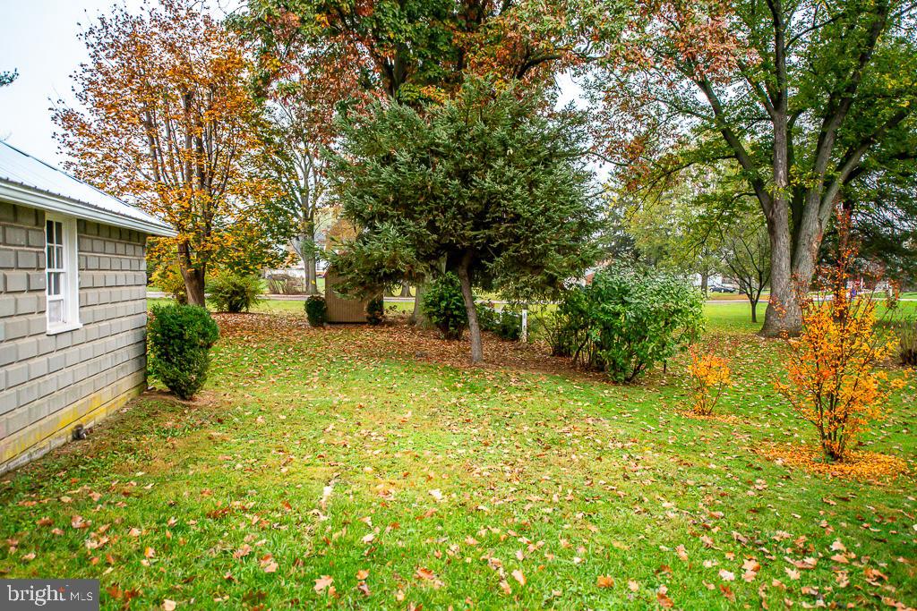 11 Fulton Ave Property Photo 32