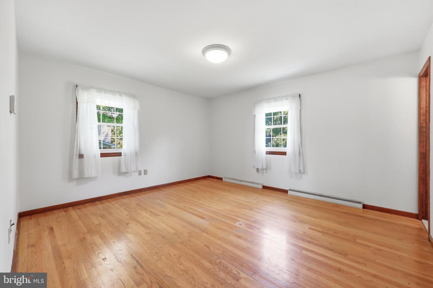 8117 Runnymeade Dr Property Photo 33