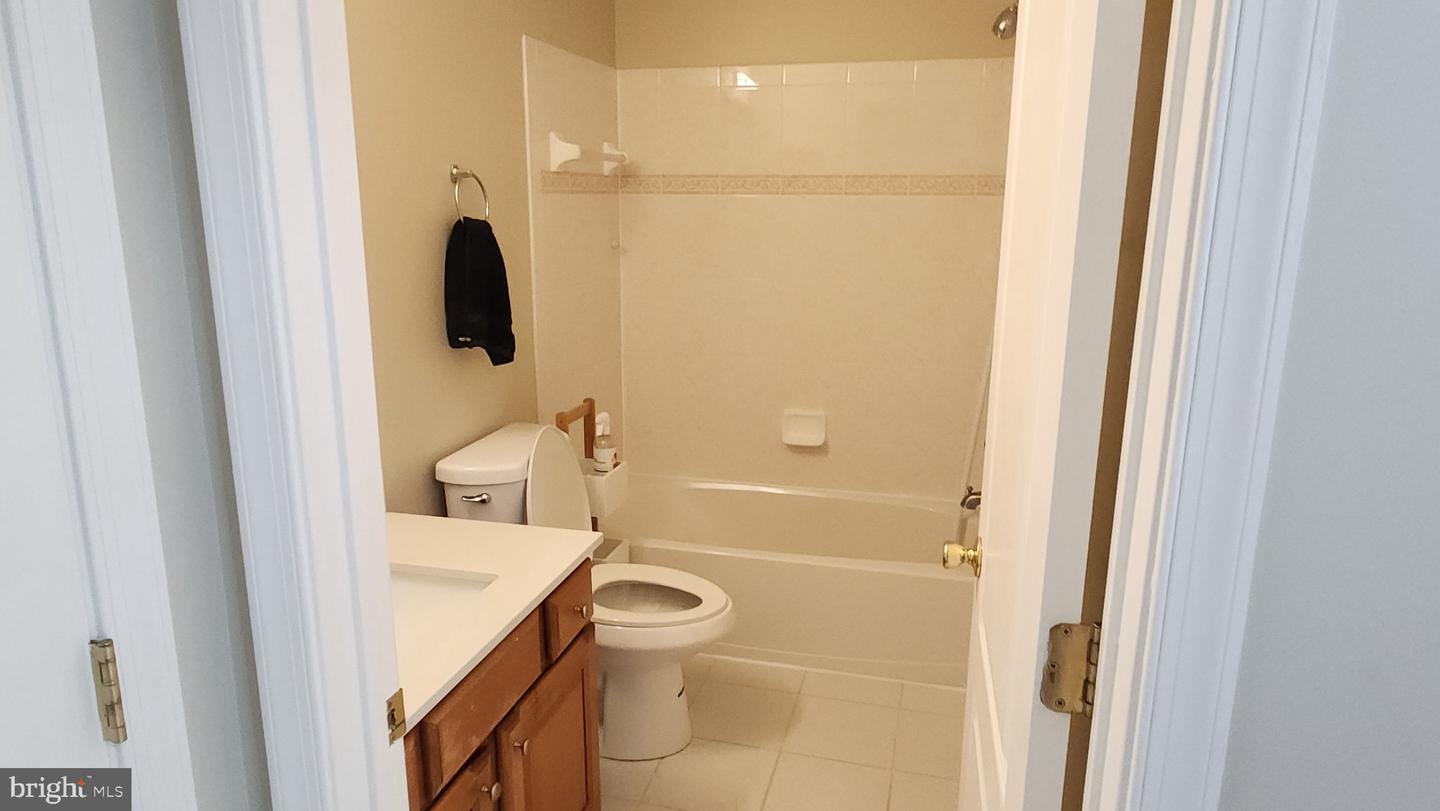 107 Swallow Pointe Ct Property Photo 7
