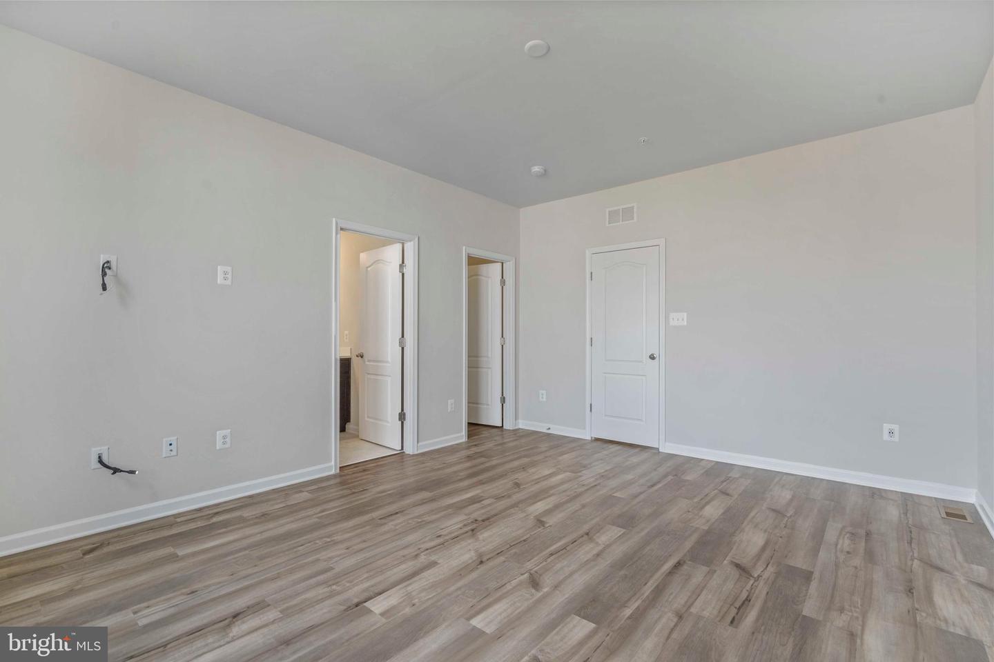 5903 Garden Walk Dr Property Photo 19