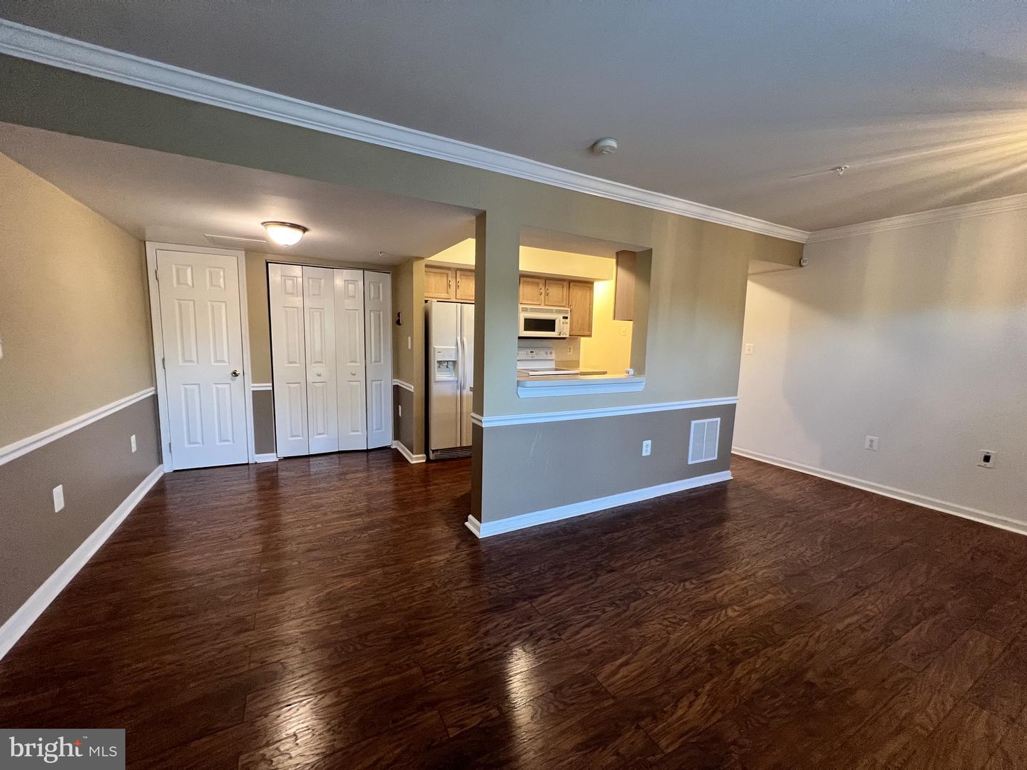 114 N Altamont Ave #114 Property Photo 2