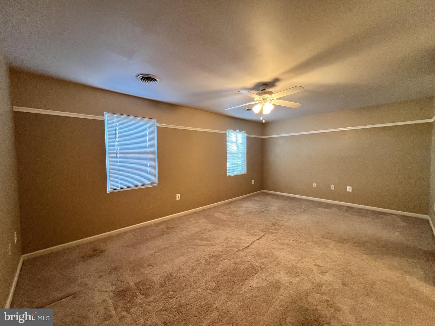 114 N Altamont Ave #114 Property Photo 7
