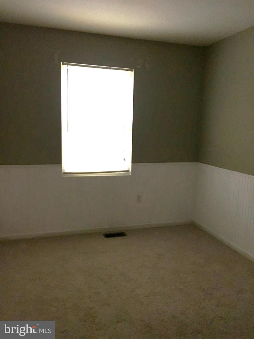114 N Altamont Ave #114 Property Photo 9