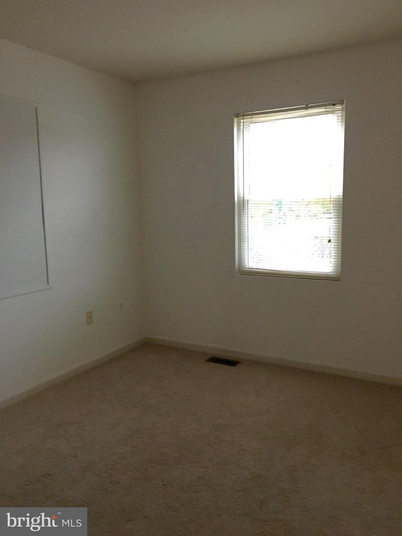 114 N Altamont Ave #114 Property Photo 11