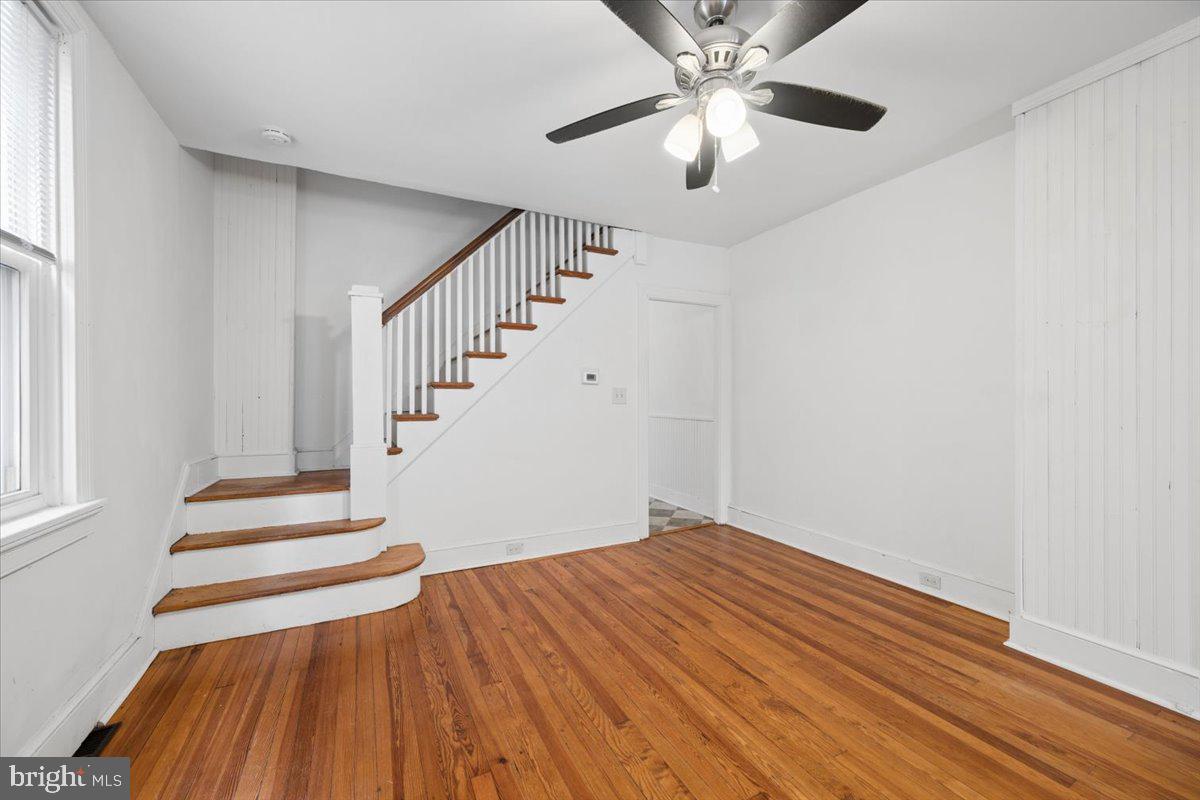 346 Madison St Property Photo 5