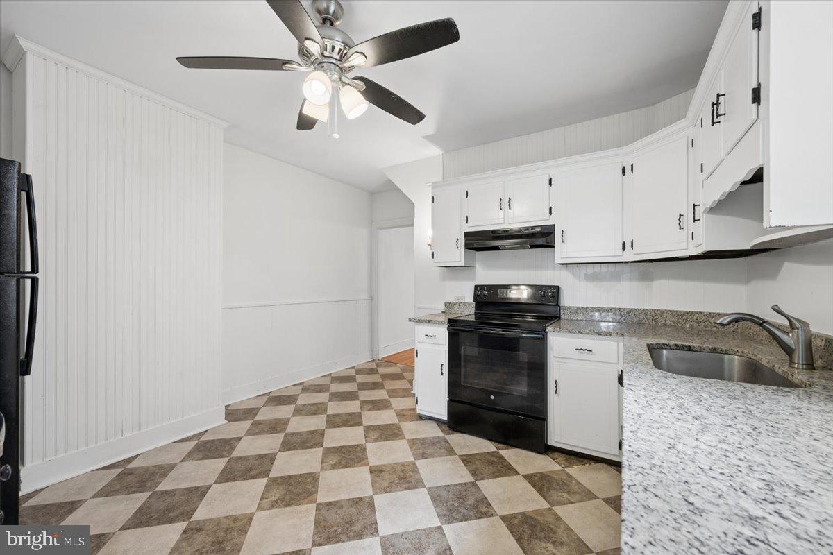 346 Madison St Property Photo 9