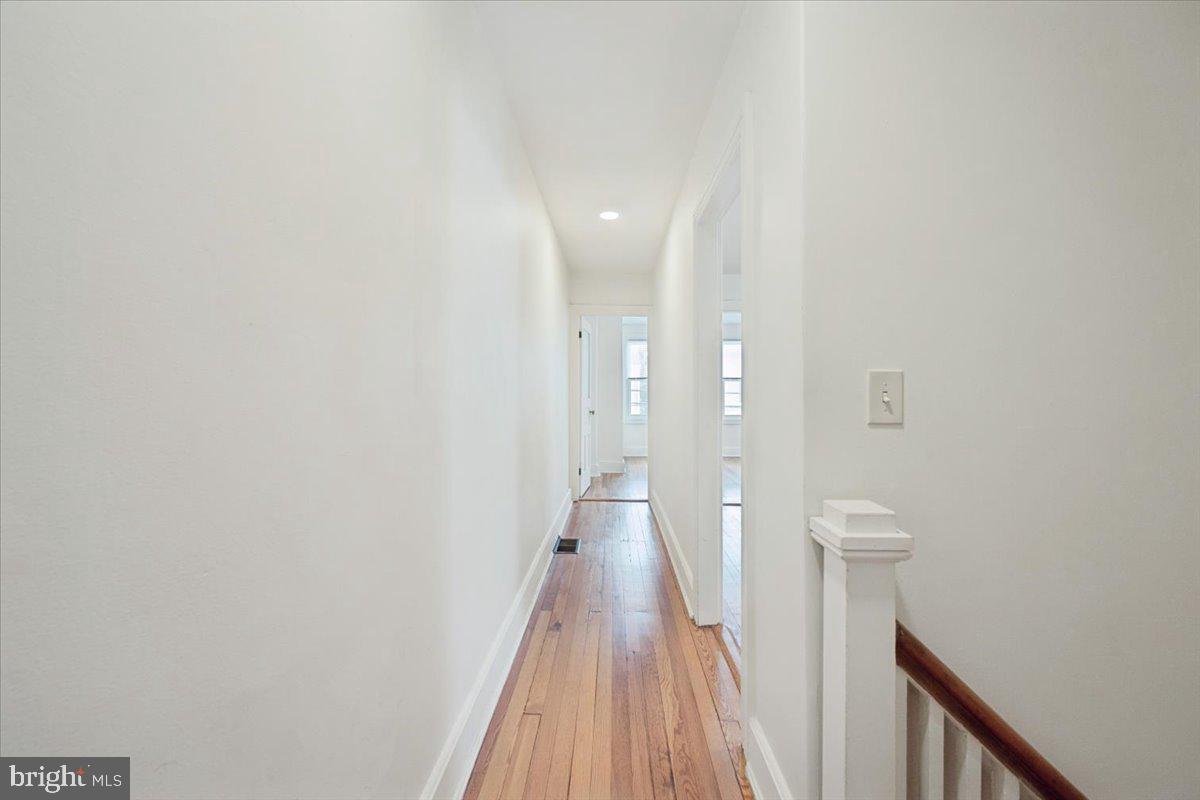 346 Madison St Property Photo 10