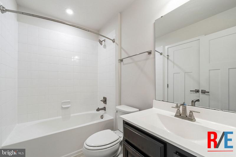 5316 Witch Hazel Ln Property Photo 32