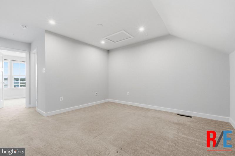 5316 Witch Hazel Ln Property Photo 34