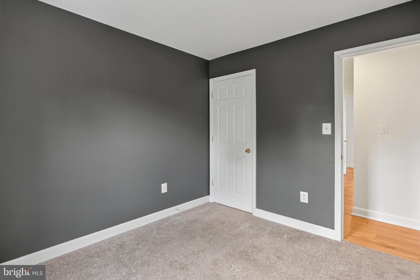 1013 Collindale Ave Property Photo 39