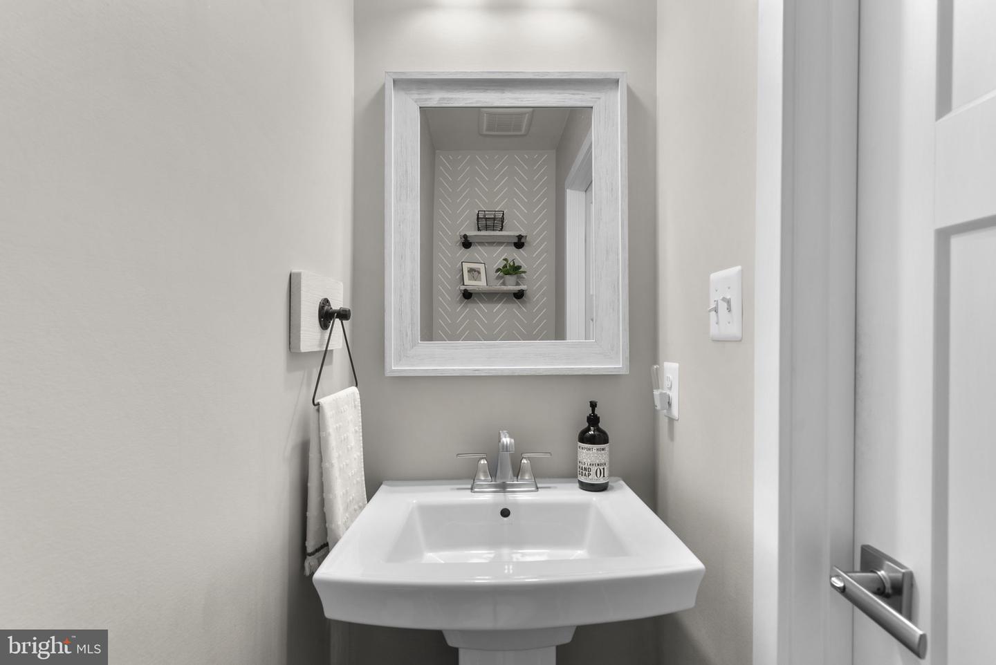 7095 Kokanee Way Property Photo 8