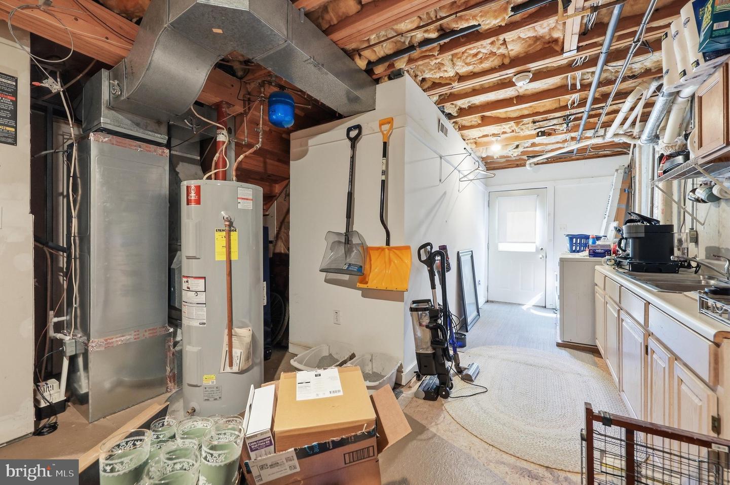 6582 Hemlock Point Rd Property Photo 34
