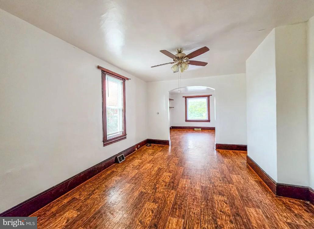 8 N Virginia Ave Property Photo 6