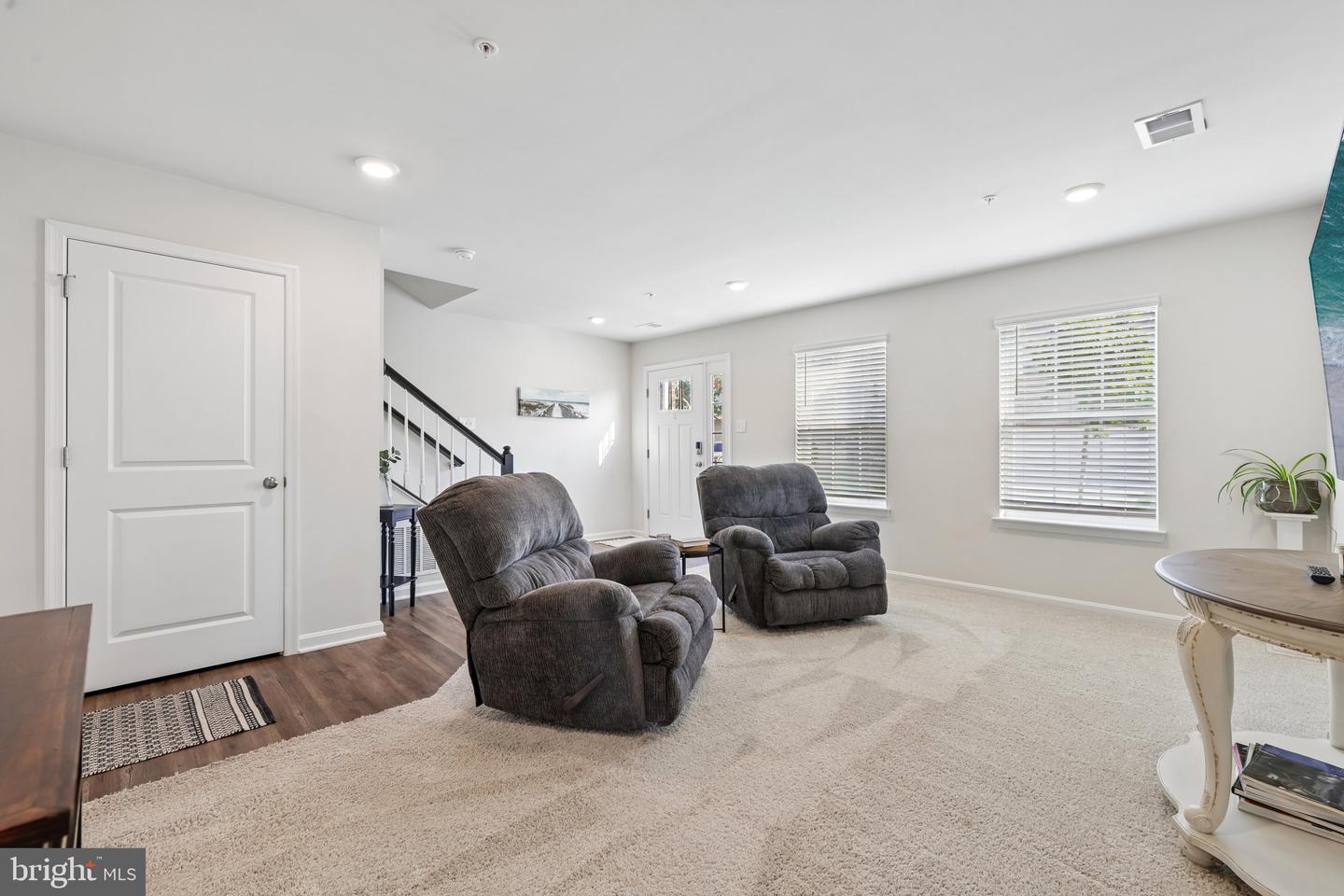 7029 Freedom Property Photo 32