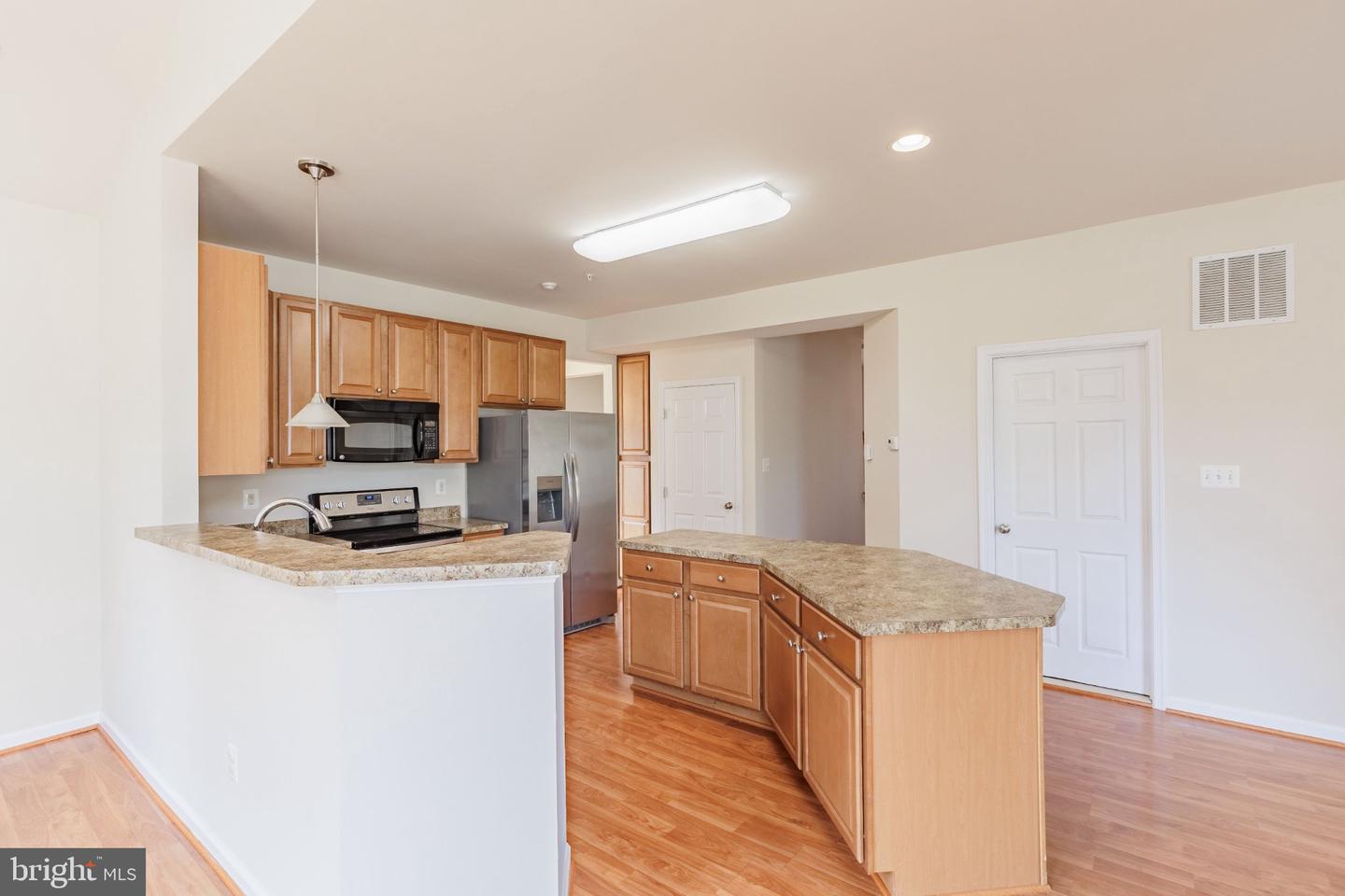 122 Sunlight Ct Property Photo 13