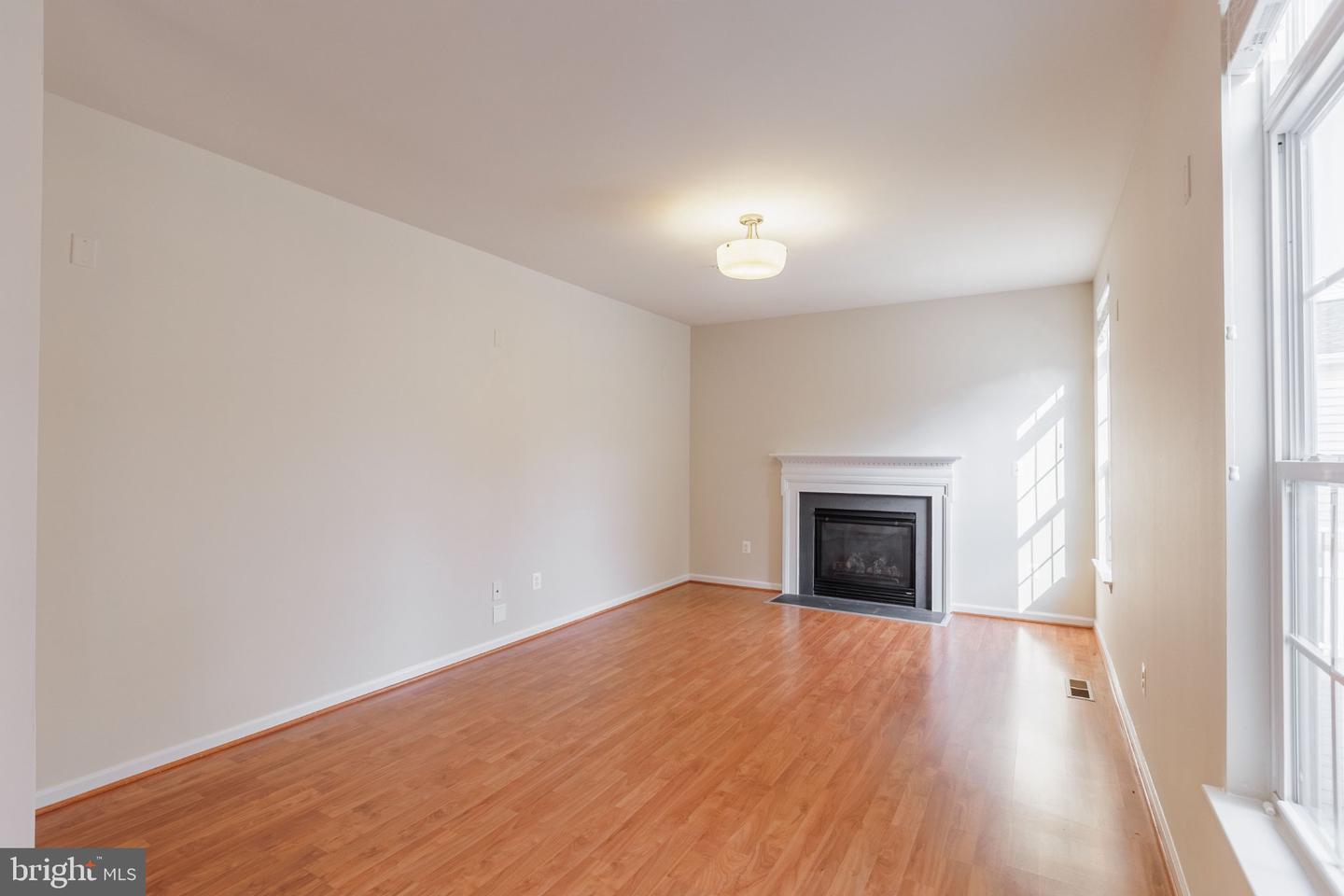 122 Sunlight Ct Property Photo 14