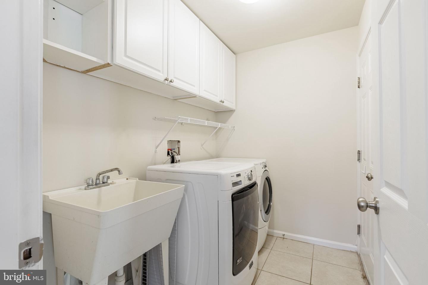 122 Sunlight Ct Property Photo 16