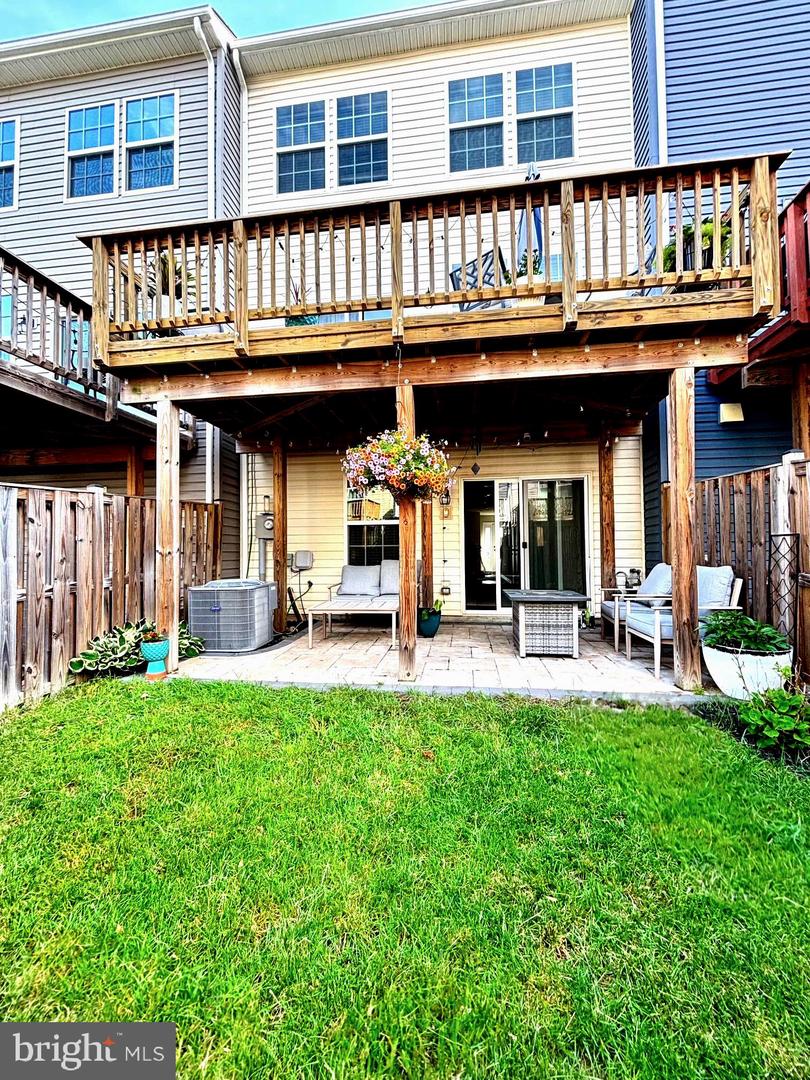 6507 Britannic Pl Property Photo 2