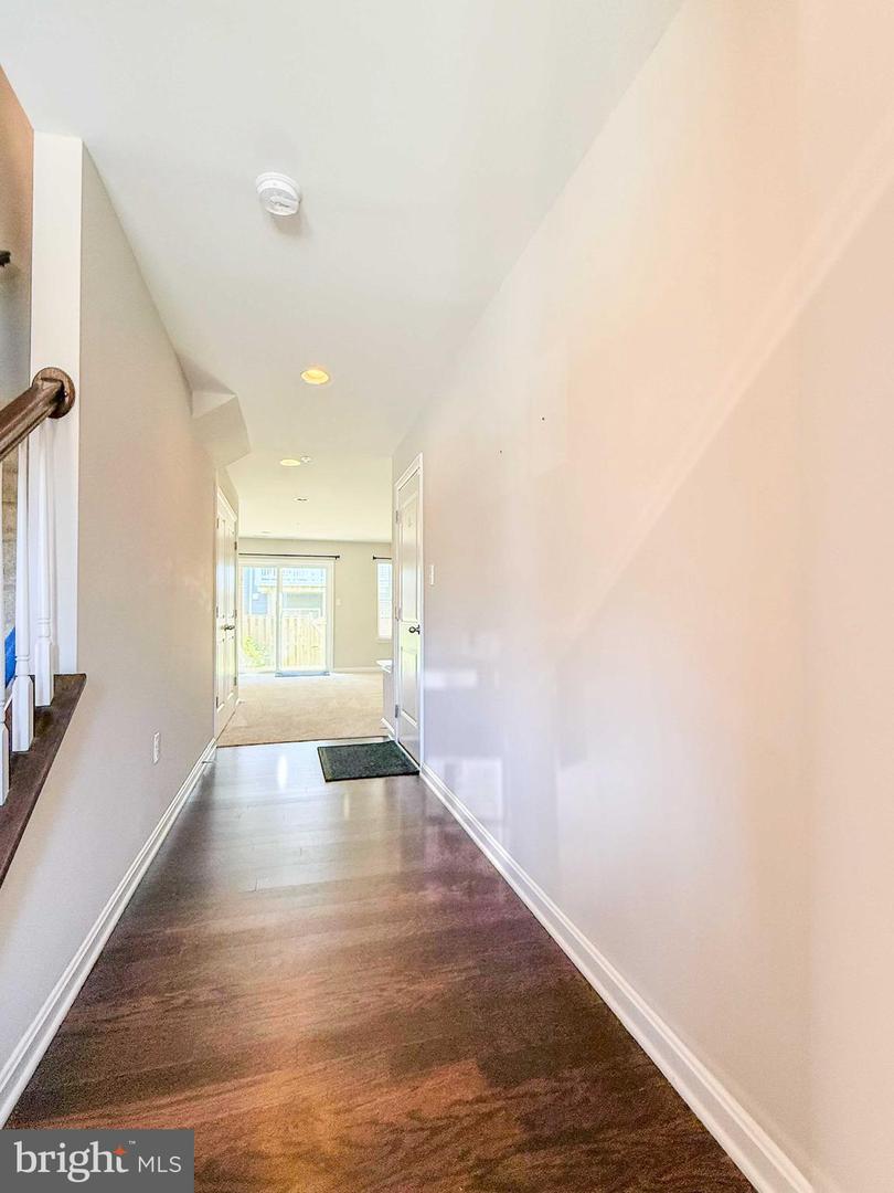 6507 Britannic Pl Property Photo 4