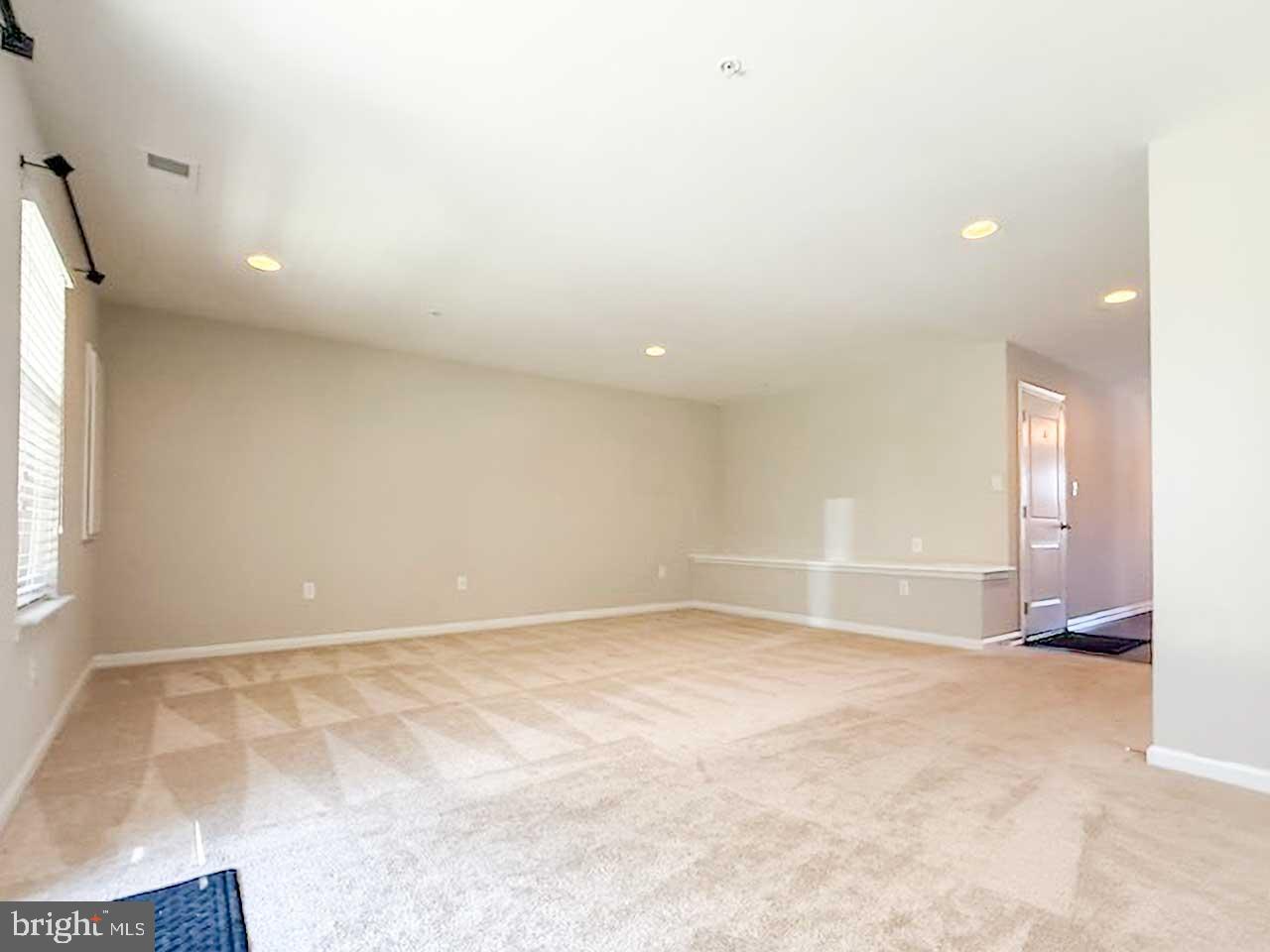 6507 Britannic Pl Property Photo 6