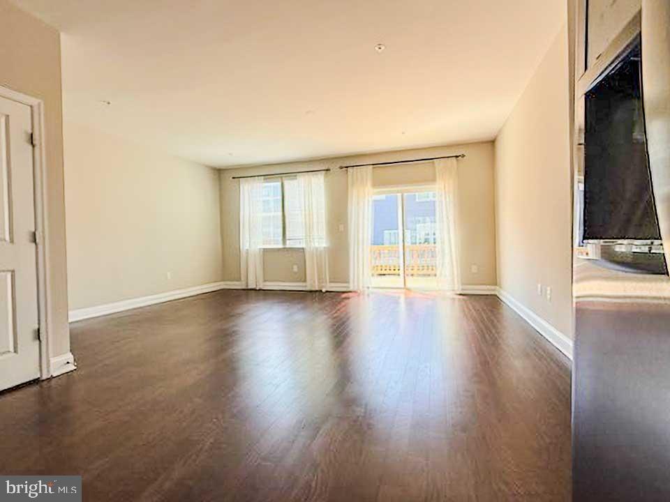 6507 Britannic Pl Property Photo 9