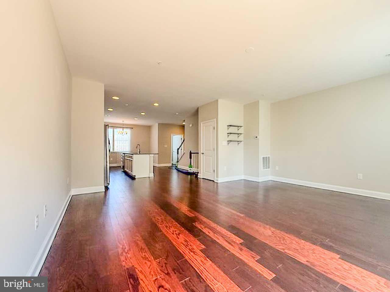 6507 Britannic Pl Property Photo 11