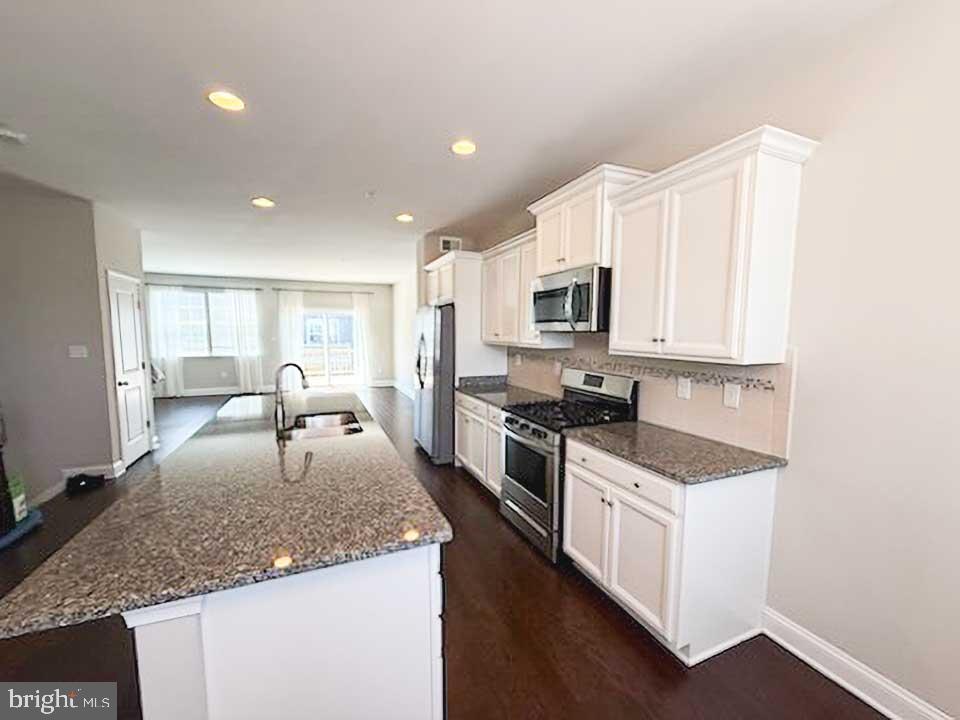6507 Britannic Pl Property Photo 14