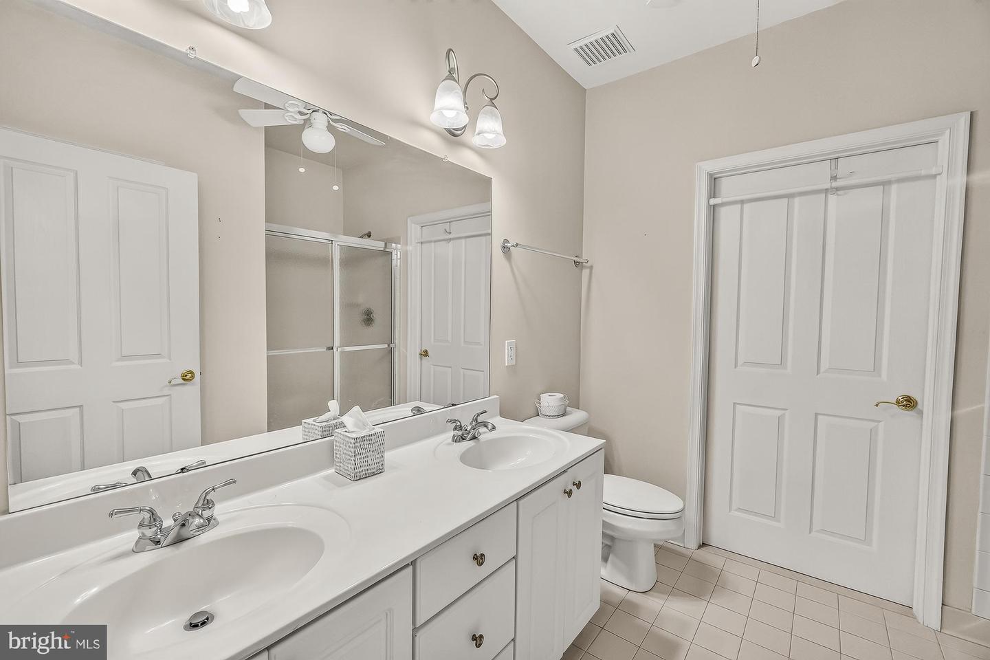 2250 Bear Den Rd #305 Property Photo 15