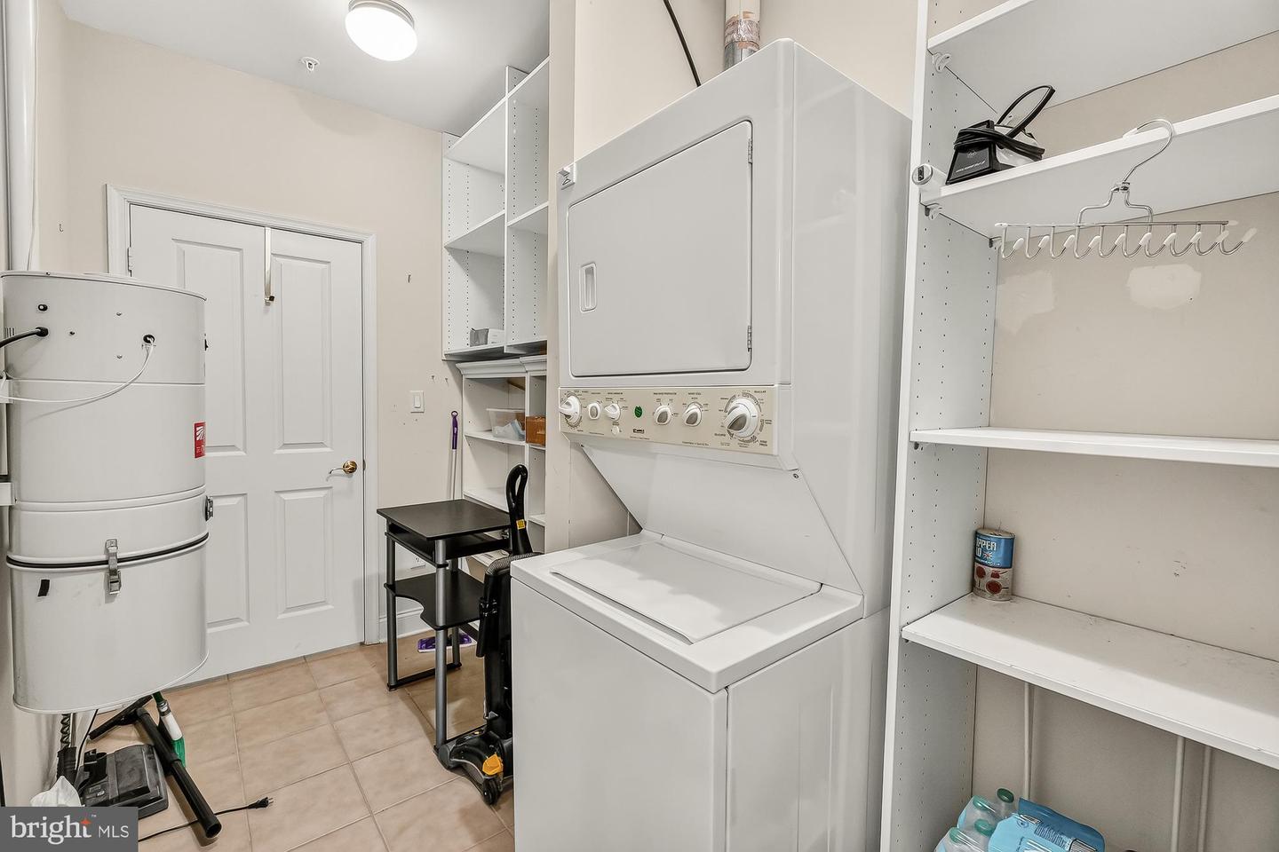 2250 Bear Den Rd #305 Property Photo 17
