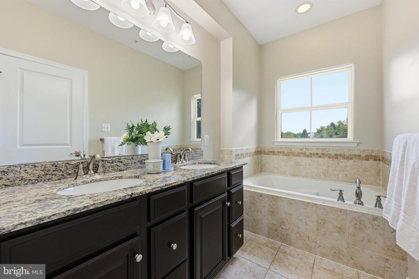 9171 Landon House Ln Property Photo 31