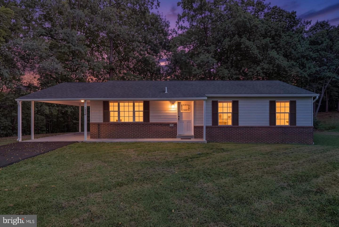 3902 Shakespeare Way Property Photo 1