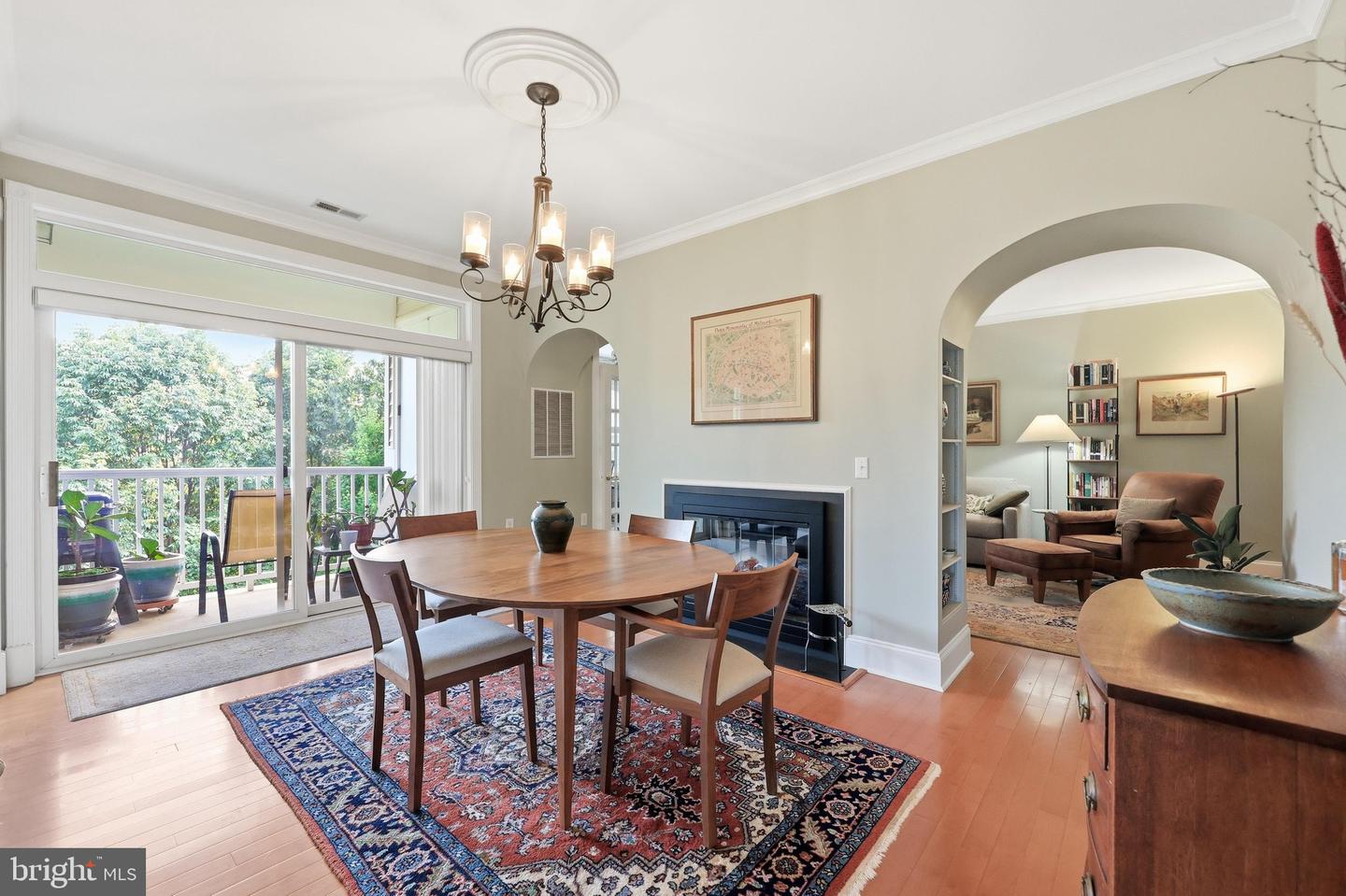 2500 Waterside Dr #316 Property Photo 15