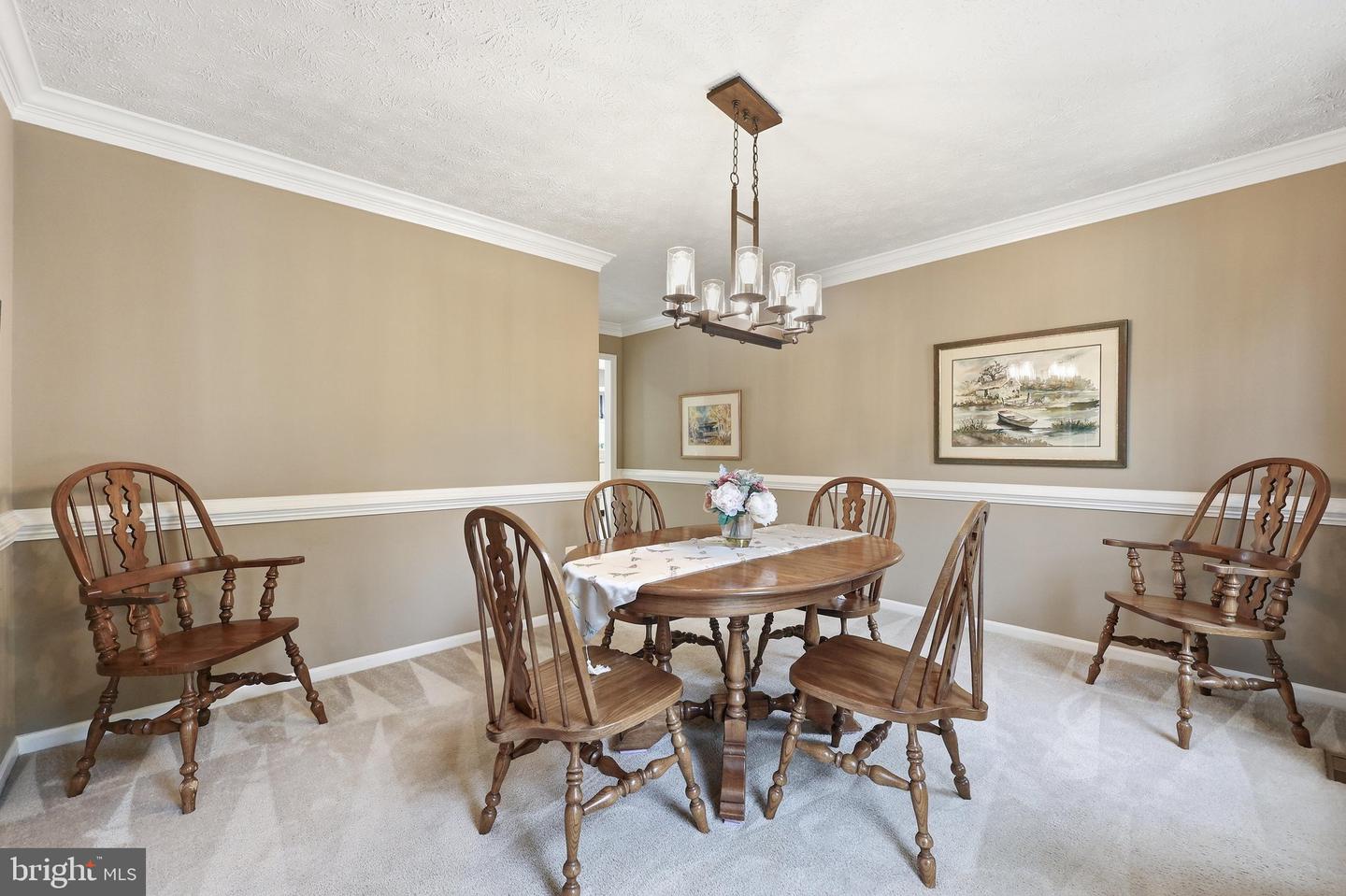 6913 Sovereign Pl Property Photo 25