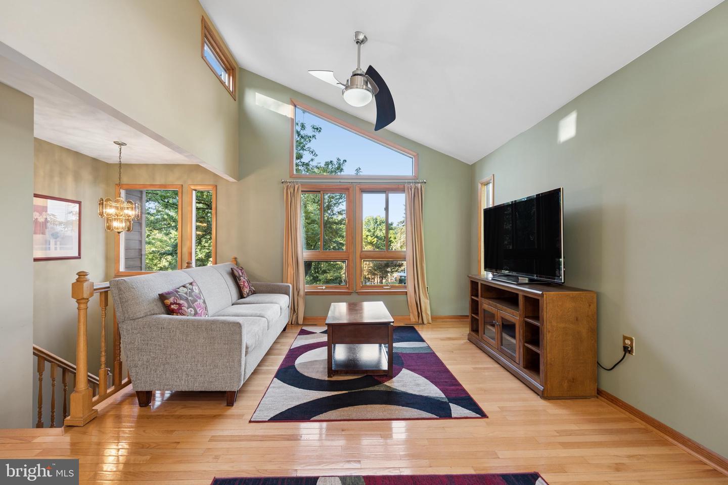 10206 Ladoga Pl Property Photo 7