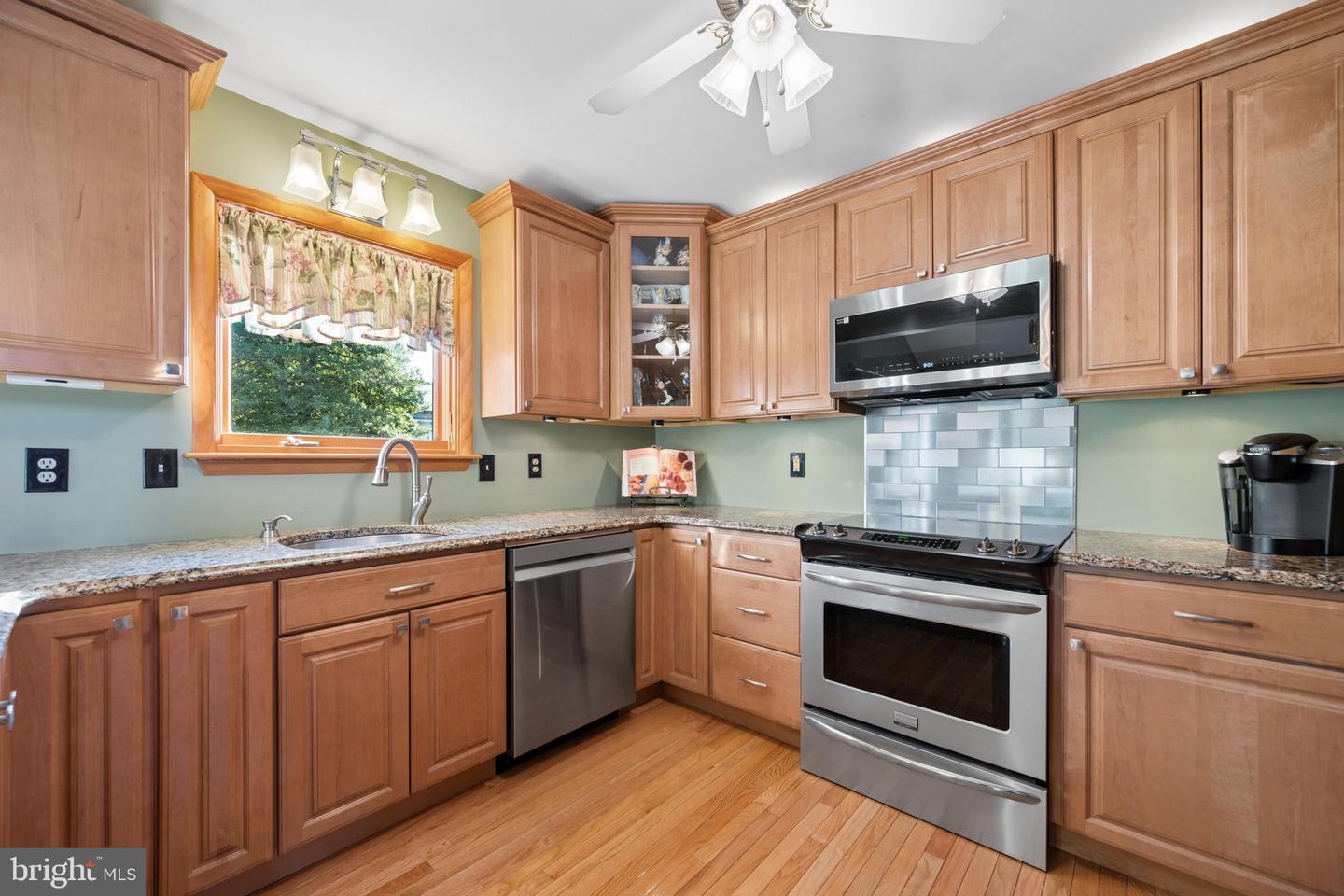 10206 Ladoga Pl Property Photo 20