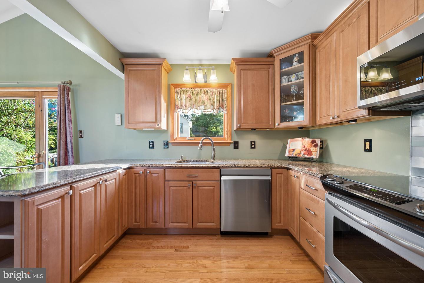 10206 Ladoga Pl Property Photo 21