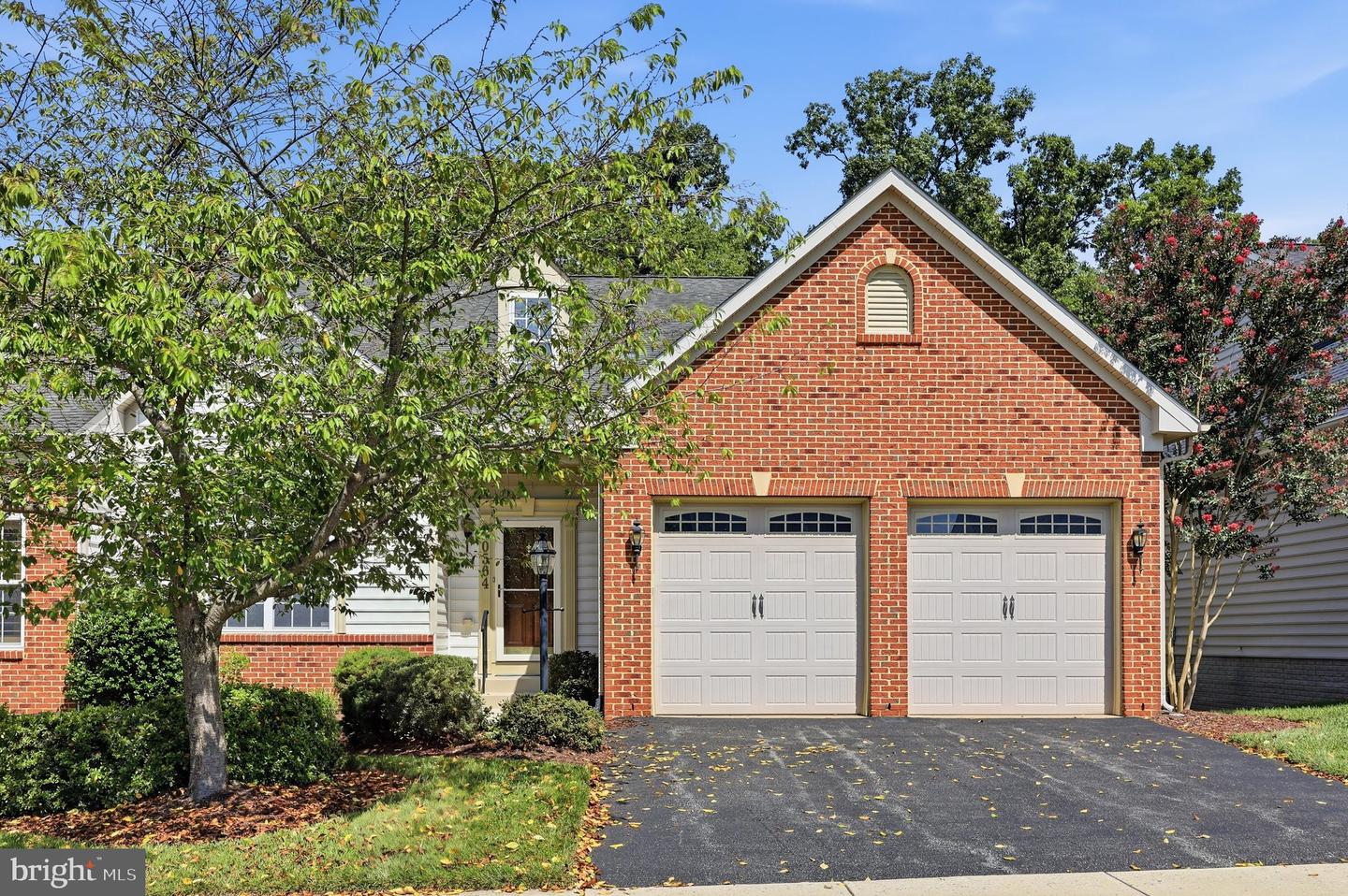 10564 Edwardian Ln Property Photo 1