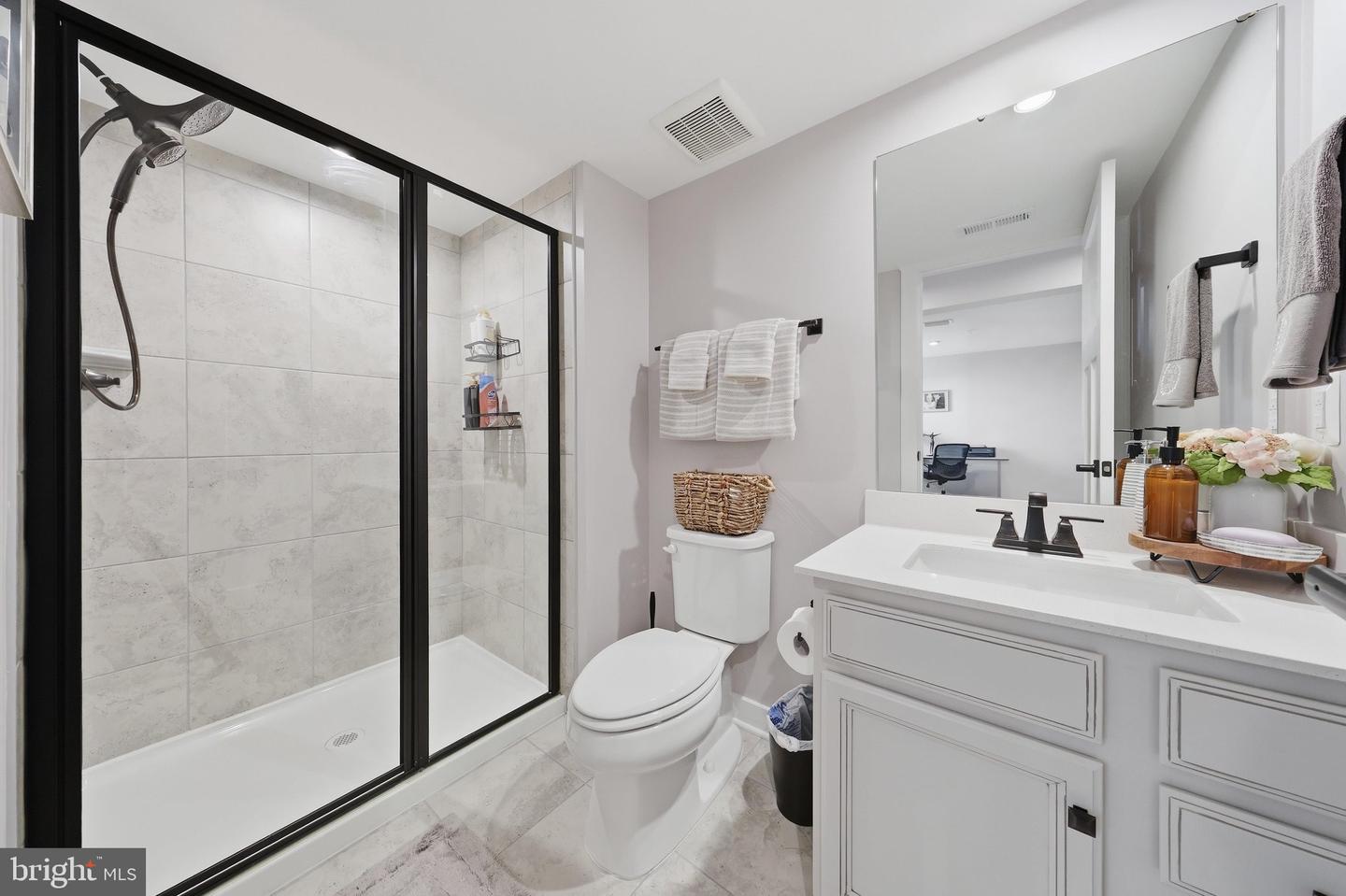 5325 Striped Maple St Property Photo 39