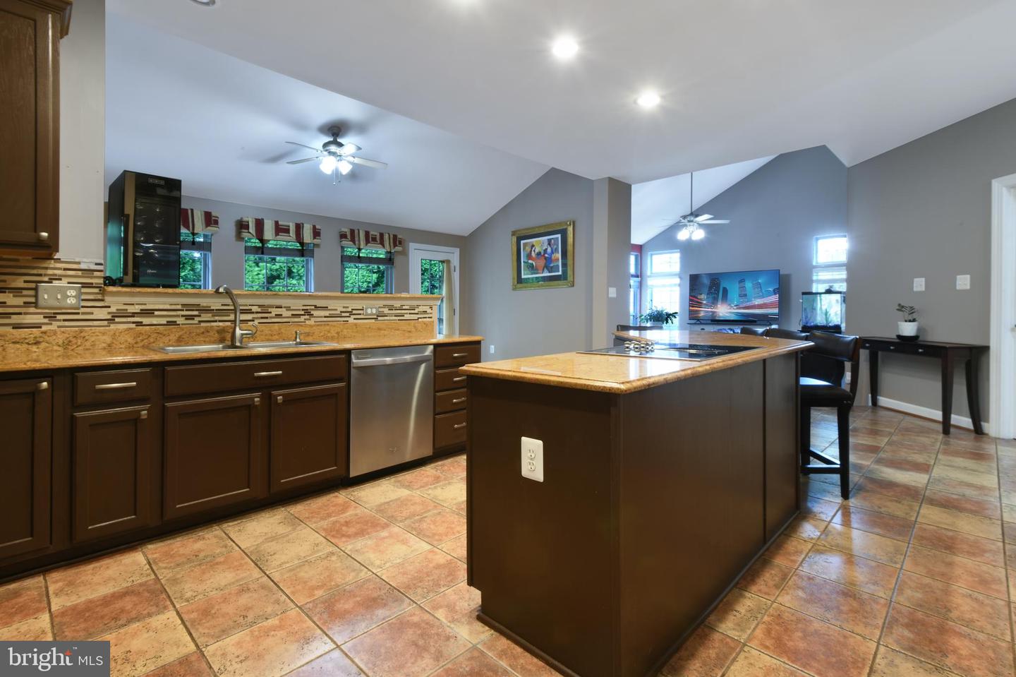 3775 Spicebush Dr Property Photo 8