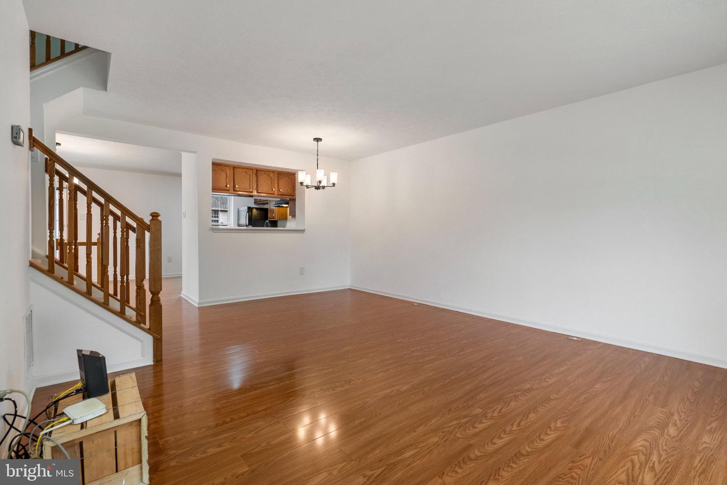 510 Hollyberry Way Property Photo 7