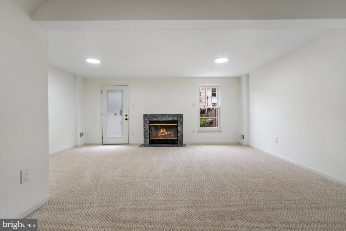 510 Hollyberry Way Property Photo 14