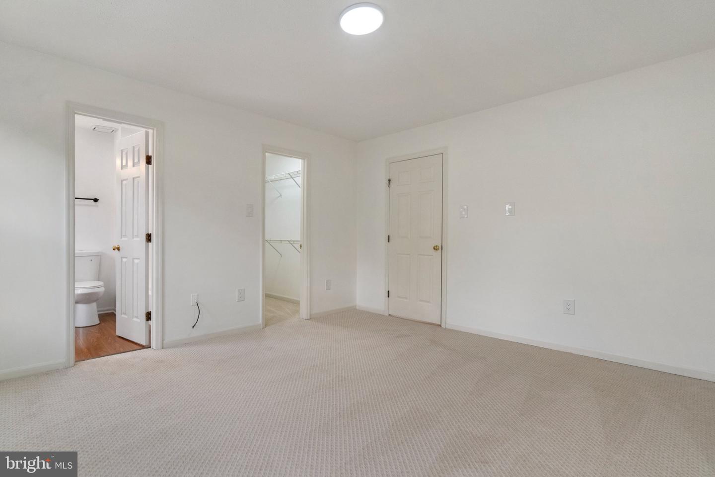 510 Hollyberry Way Property Photo 22