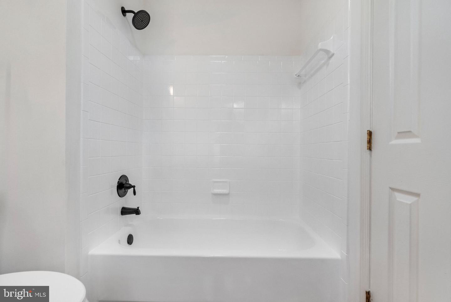 510 Hollyberry Way Property Photo 24