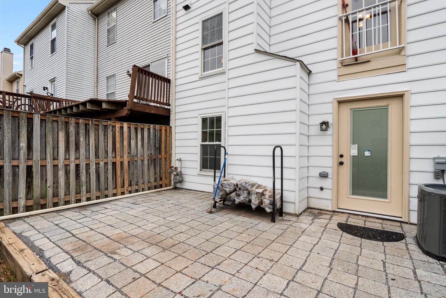 510 Hollyberry Way Property Photo 30