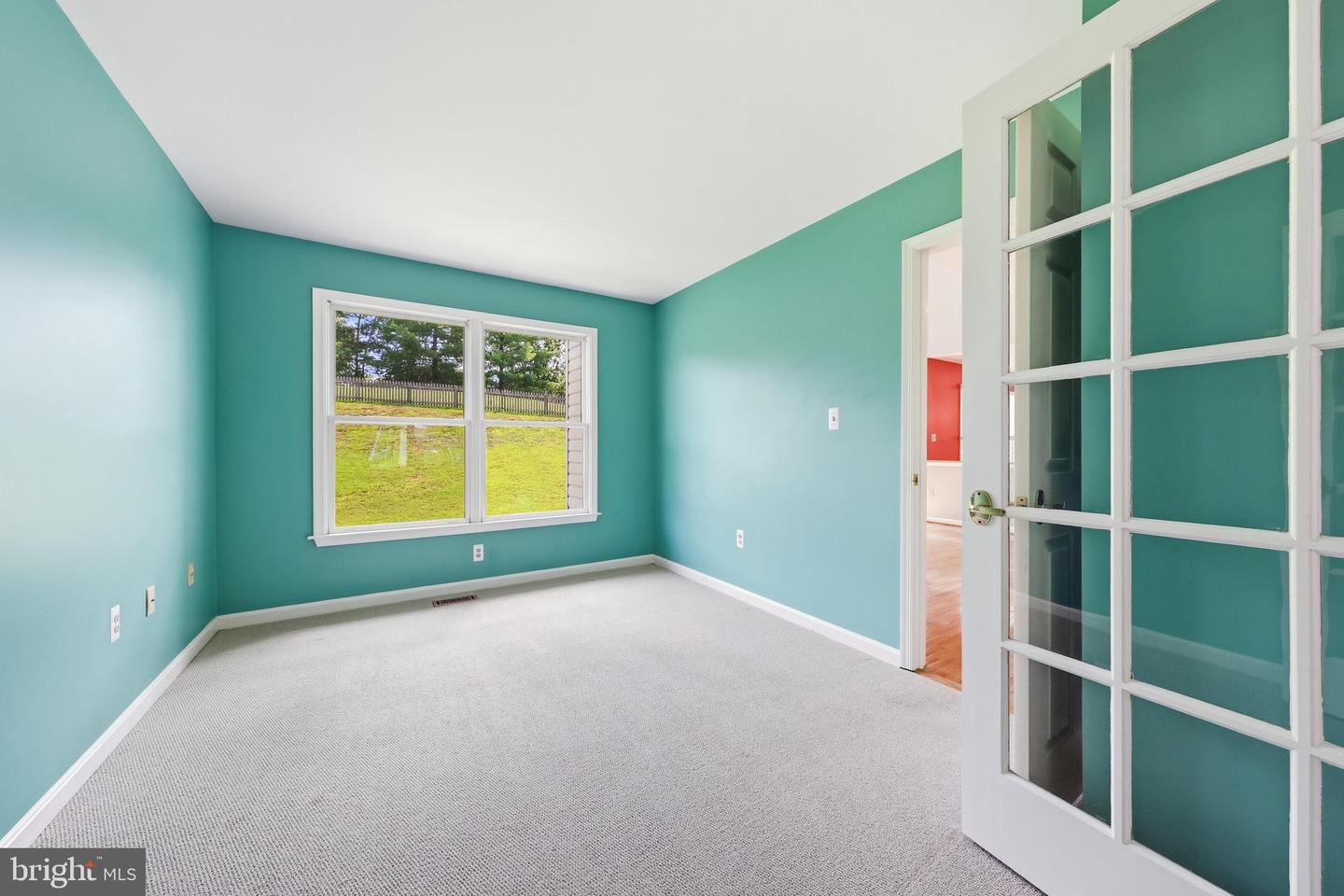 6101 Fieldcrest Dr Property Photo 6