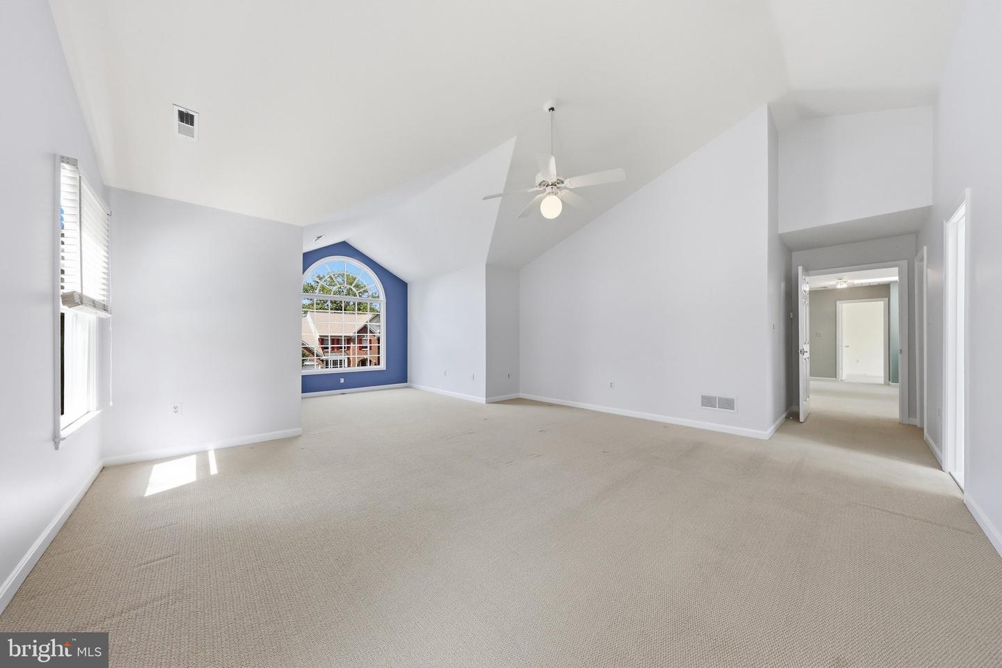6101 Fieldcrest Dr Property Photo 24